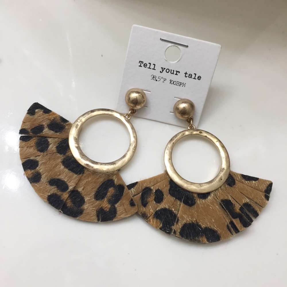 Leopard earrings 🐆